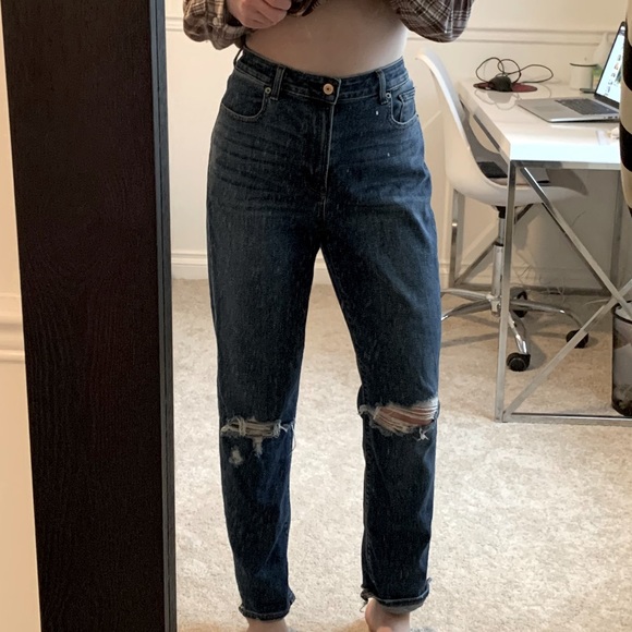 AEO Stretch Mom Jean - Picture 3 of 4